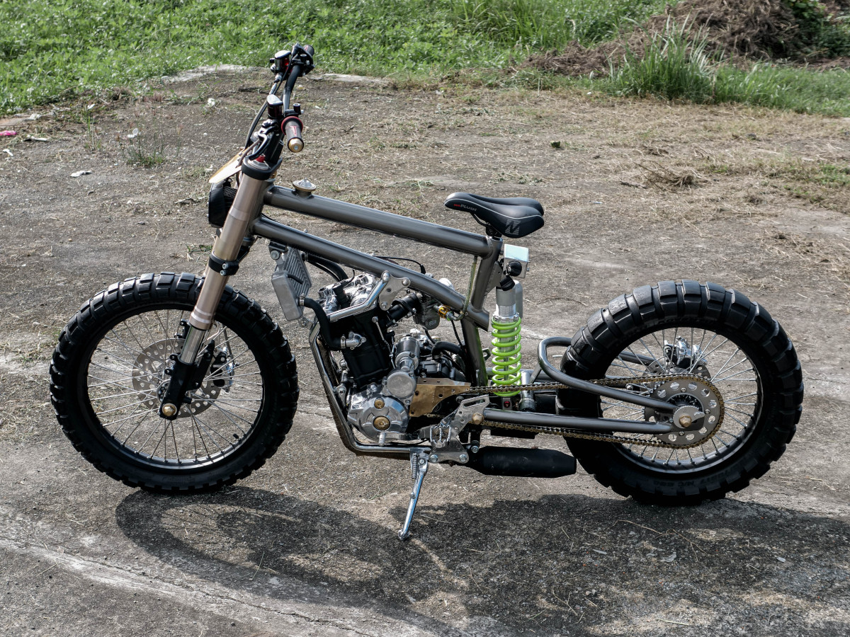 The Bulldog Ninja-Powered BMX Cub BikeBound