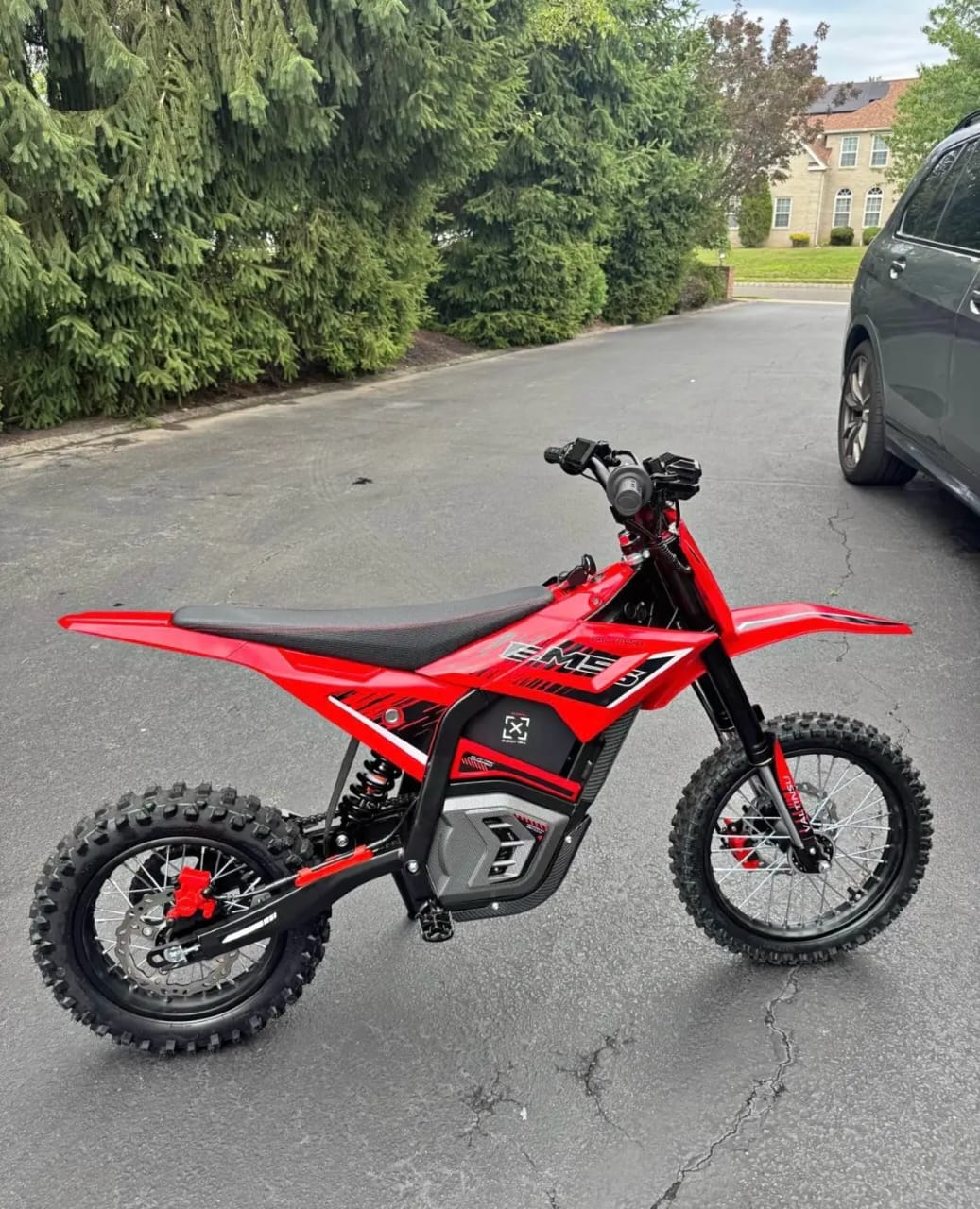 EME3 Electric Dirt Bike ROAD LEGAL - Image 4
