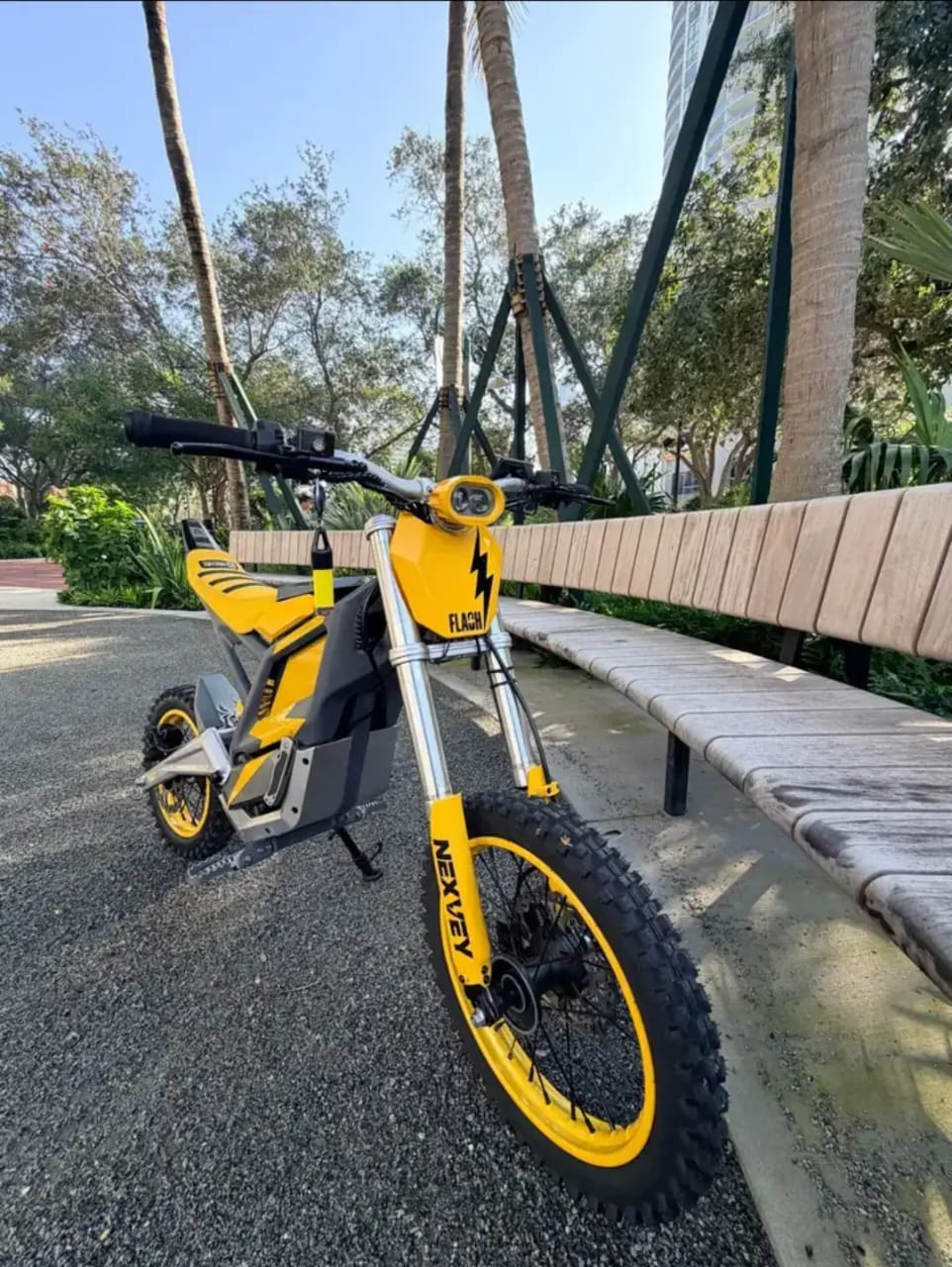 SUR-RON Light Bee L1E (Road Legal) - Image 2